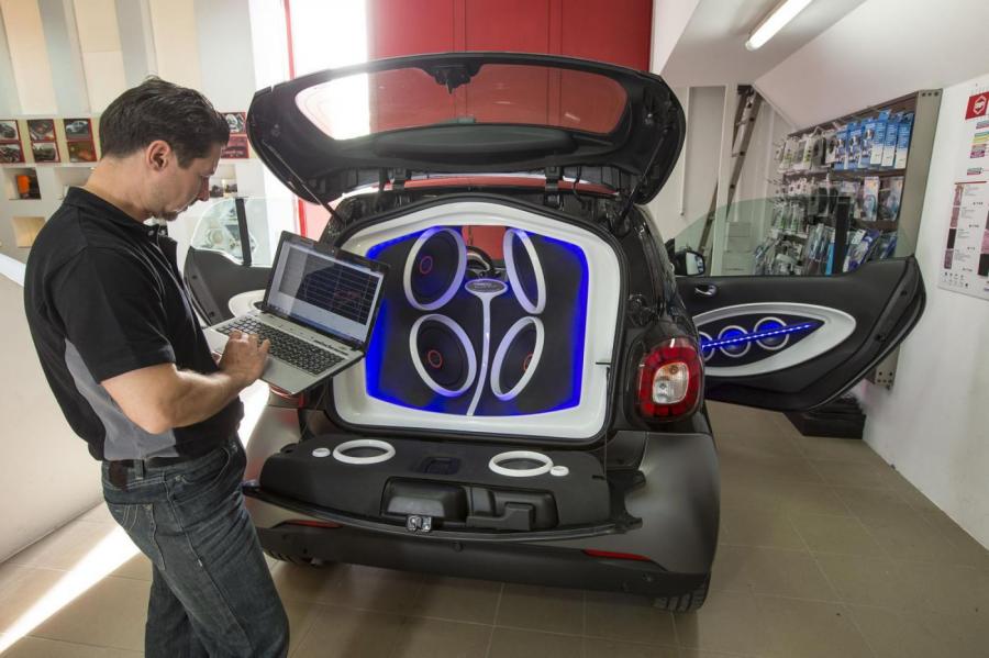  Smart ForTwo by JBL 2015 года  (фото 5 из 5)